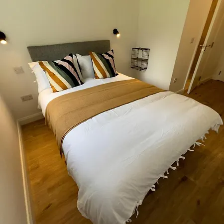Apartmán Large 9 Bedroom House Close To Nass